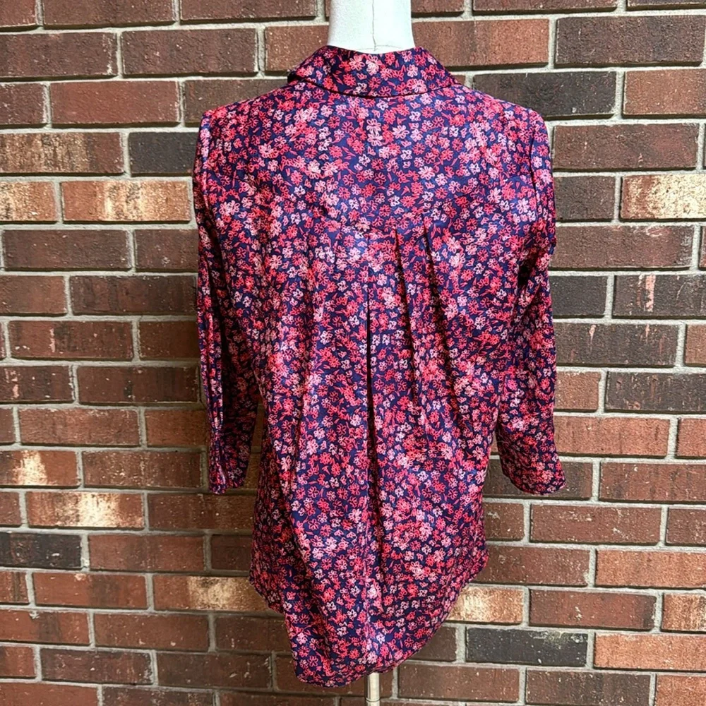 Foxcroft Coral Sunset Floral Button-up Shirt Size 2